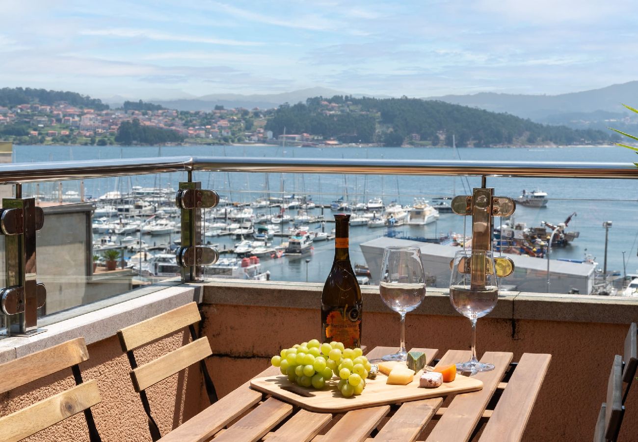 Combarro holidays flat