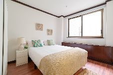 Apartment in Vigo - Gran Apartamento By Sol