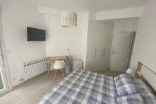 Apartment in Vigo - Gran Apartamento  By Pilar